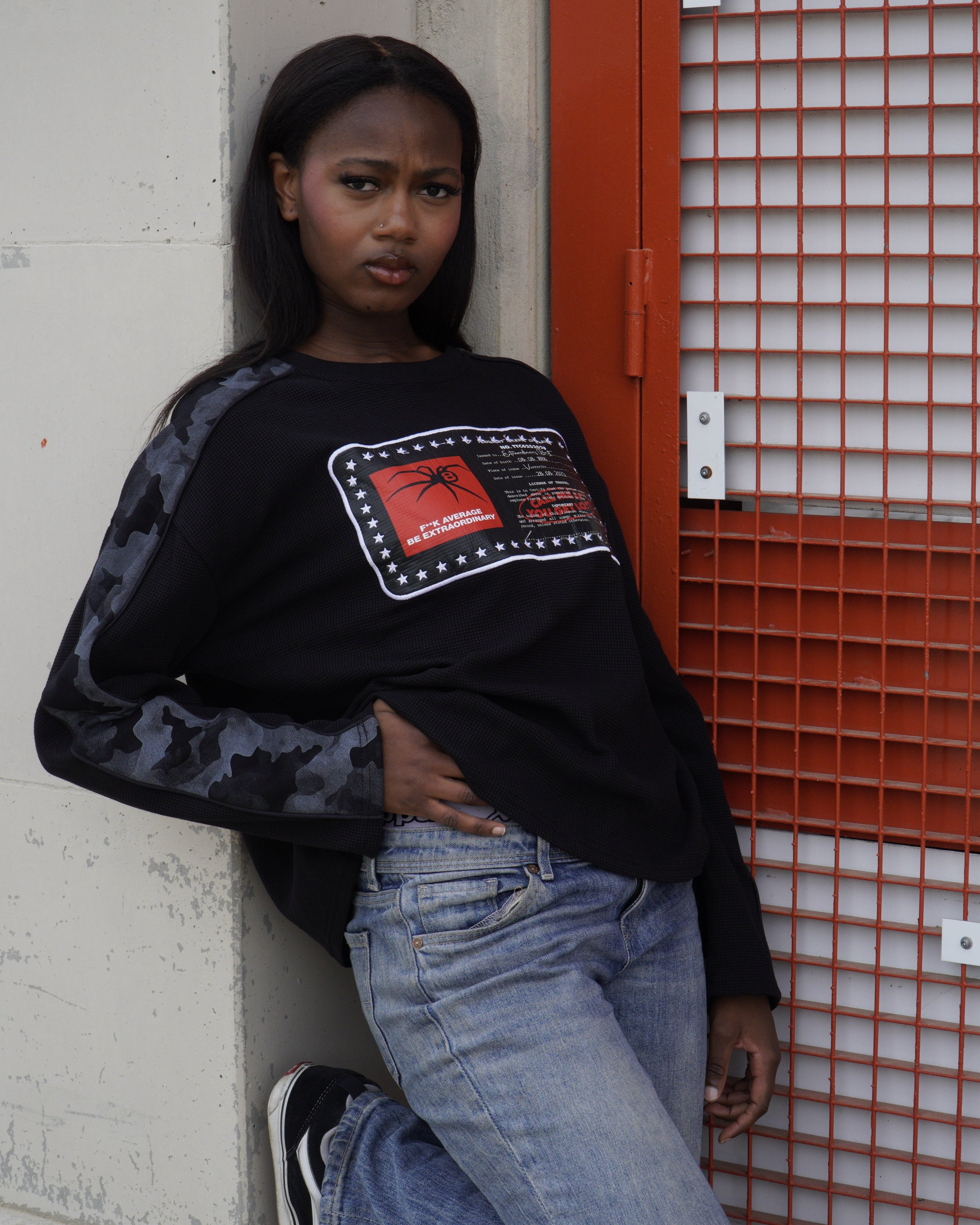 Travel License Longsleeve